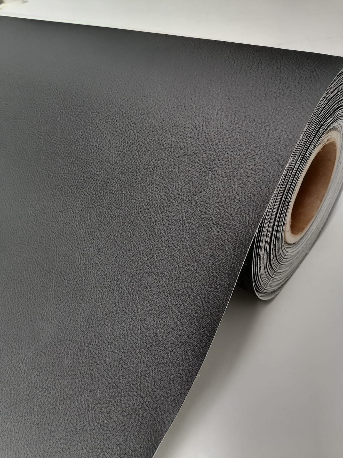 Leather - Ecocuero tevinil para tapiceria automotriz - Venta por metro ancho 1.4 m